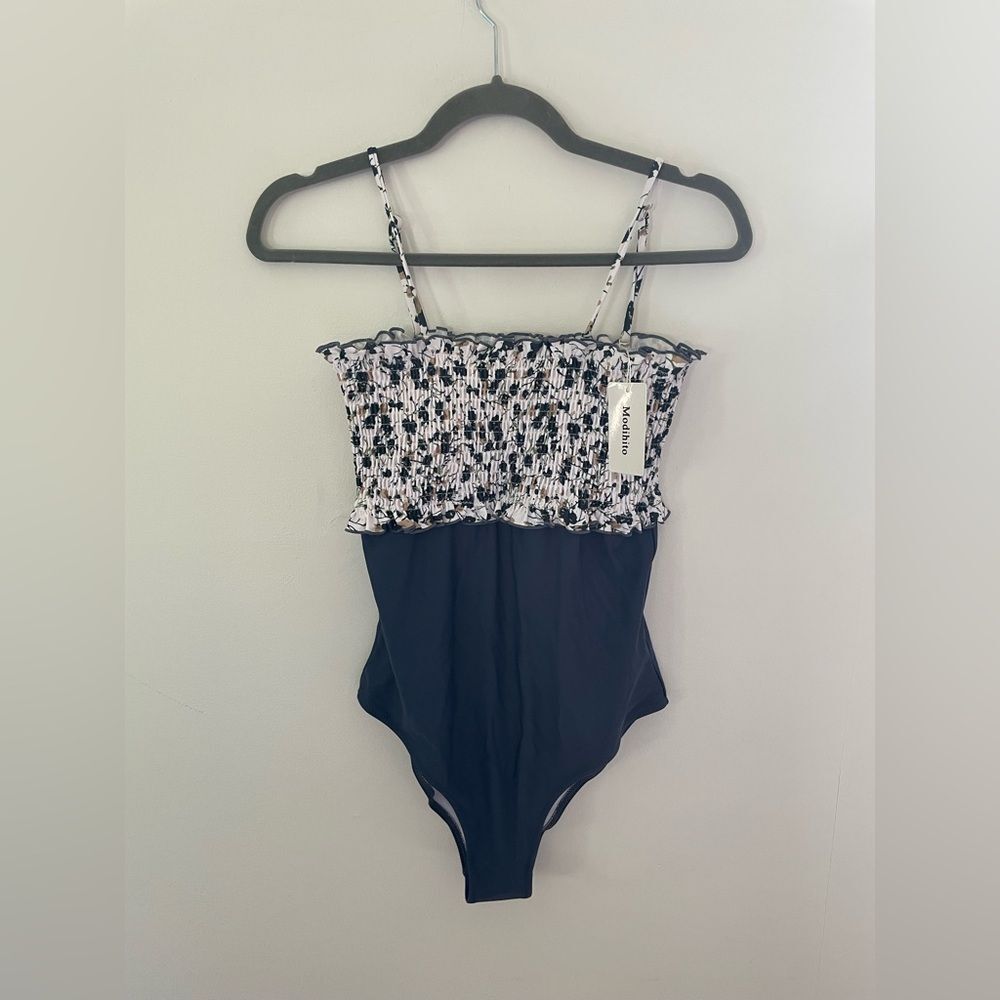 Modihito One Piece Ruffled Shirred Swimsuit Bathing Suit Swimwear Medium